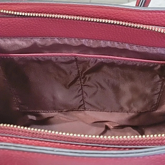 NWOT Maroon colored bag‎ - Picture 10 of 10